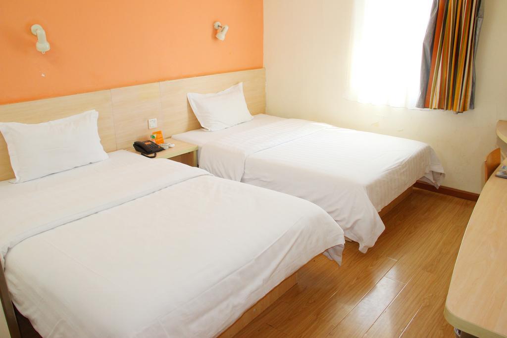 מלון 7Days Premium Guangzhou Tianhe Shipaiqiao מראה חיצוני תמונה