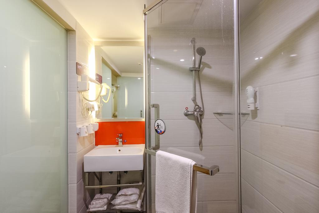 מלון 7Days Premium Guangzhou Tianhe Shipaiqiao מראה חיצוני תמונה